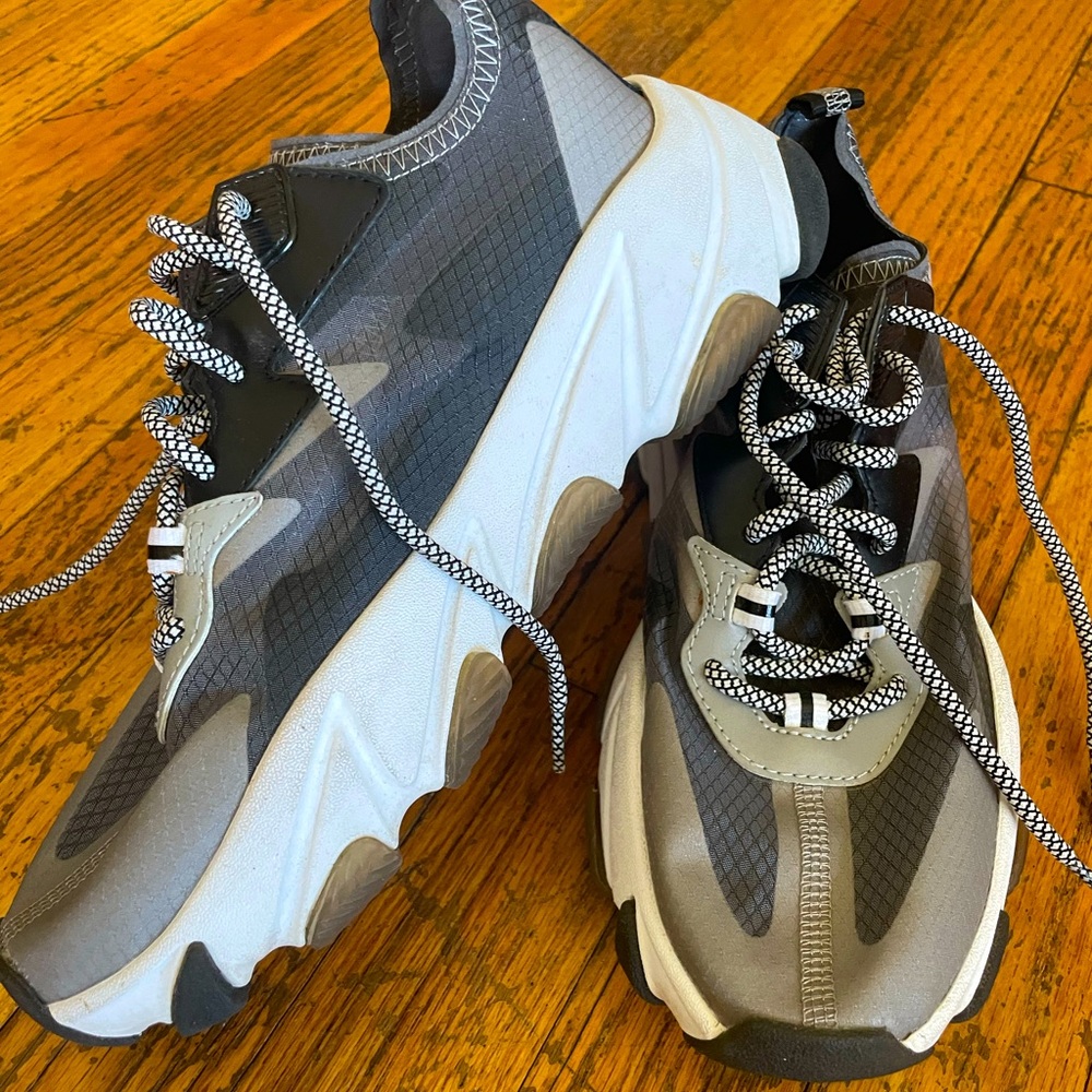 ASH Eclipse Trainers